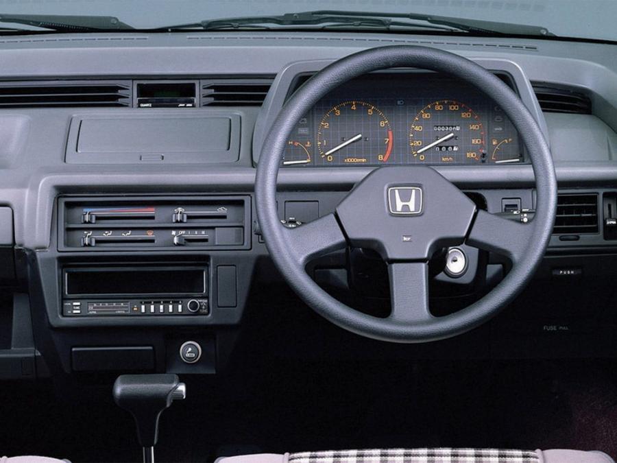  Honda Civic Shuttle 1983 года  (фото 2 из 16)